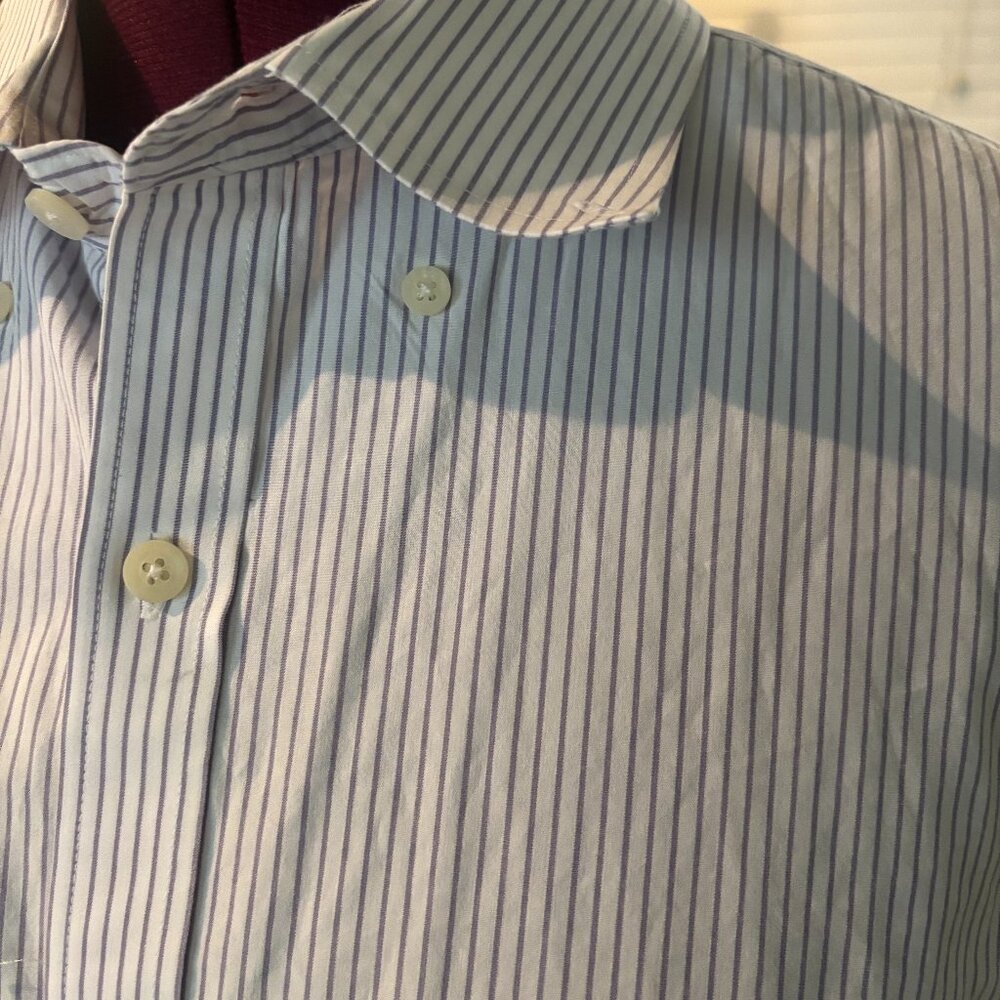 MADISON MEN'S BUTTON UP SHIRT SIZE XL LAVENDER PIN STRIPED SHIRT DRESS SHIRT